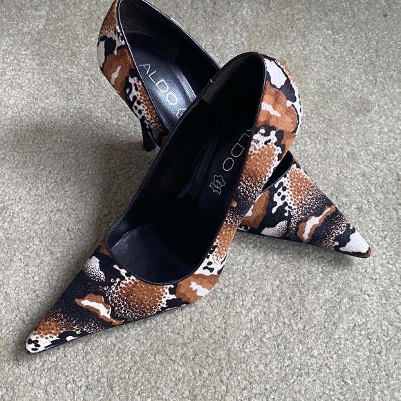 Aldo Animal Print Pony Hair Heels, Size 39 - Picture 7 of 9
